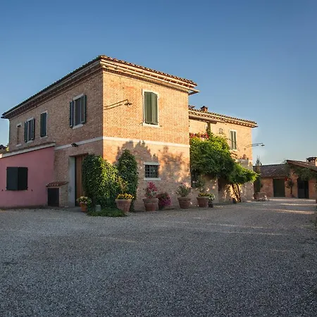 Sant'alfredo Country house *